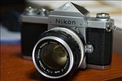 Nikon F